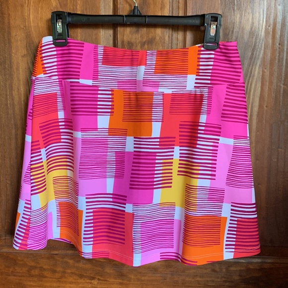 NWOT Gorgeous BO&NIC Athletic Skort cool and stretchy South Carolina Boutique S - Picture 3 of 6